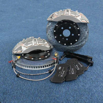 6 piston kẹp phanh ô tô